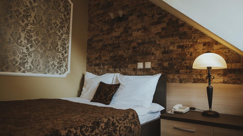 Hotel Sumski Feneri Manastır Dış mekan fotoğraf