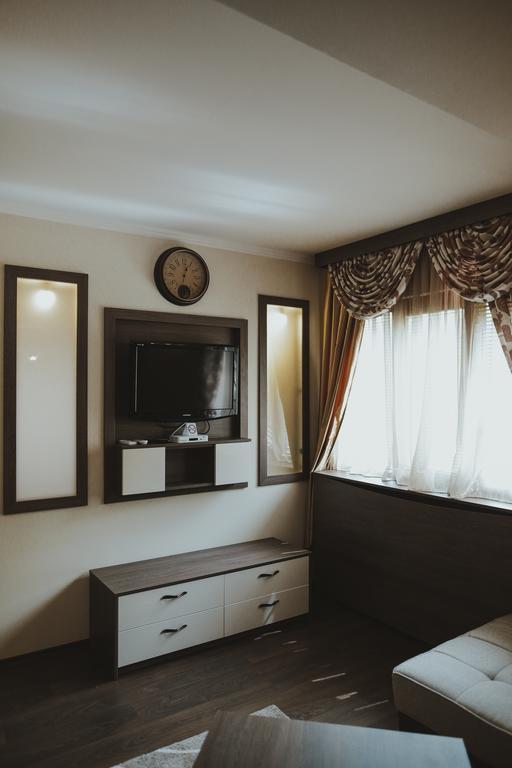 Hotel Sumski Feneri Manastır Dış mekan fotoğraf