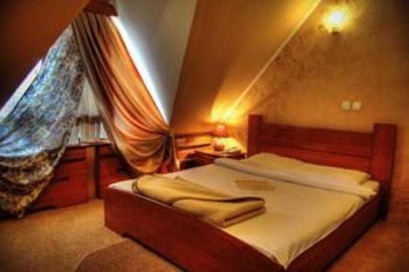 Hotel Sumski Feneri Manastır Dış mekan fotoğraf
